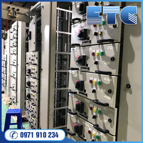 Tủ điều khiển